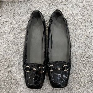 Women's Black Ballet Flats (7.5)
